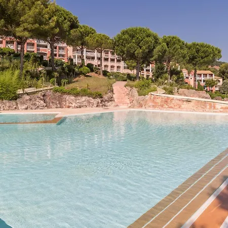 Le Hameau De Cap Esterel - Maeva - 4 Personnes 1 Avec Terrasse Climatise Mae-5933 *